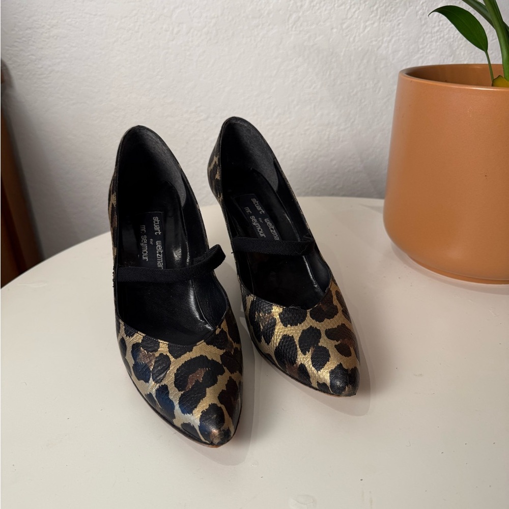 Stuart Weitzman Gold and Black Leopard Heels